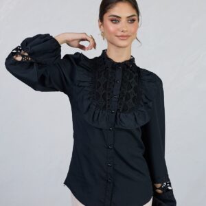 חולצה תחרה צווארון שחורה